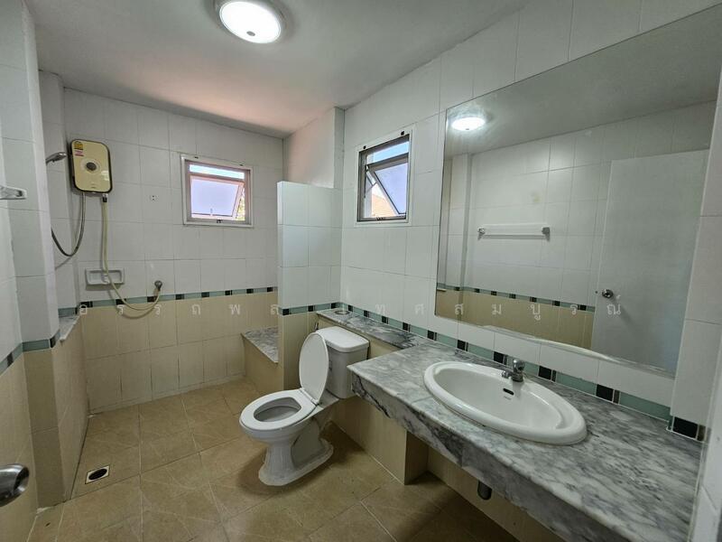 For Sale - Chuan Chuen Wongwaen-On Nut, Bangkok