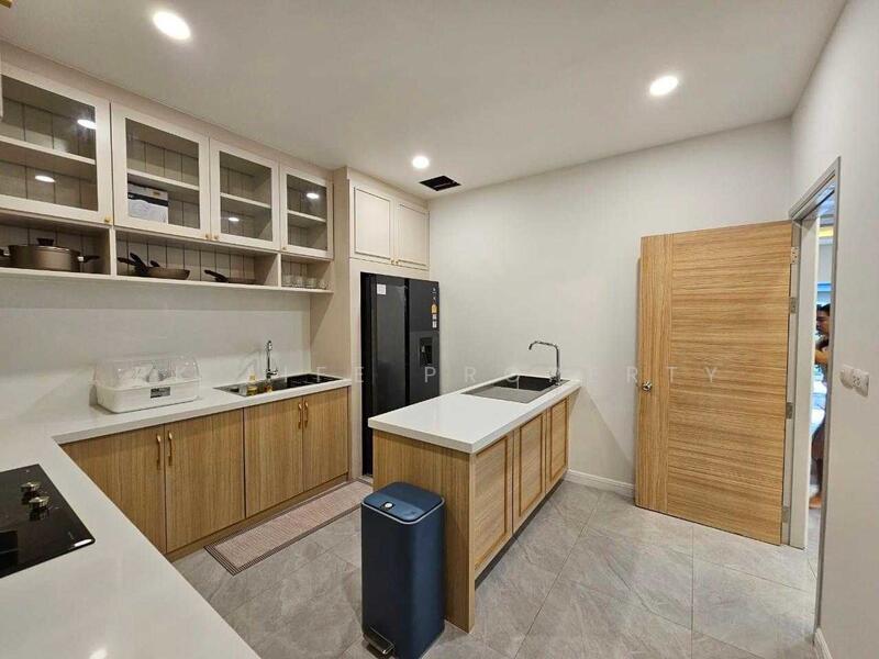 ให้เช่า - 10R0516 Pool villa for rent 4 bedroom 4 bathroom 120,000/month at muang have fully furnished, ภูเก็ต