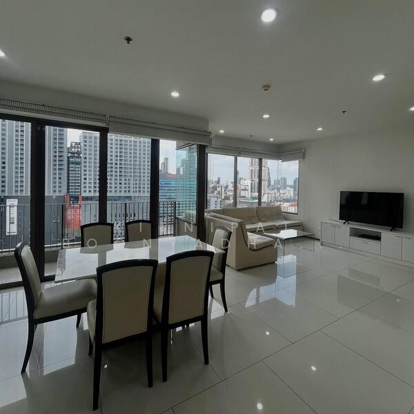 The Emporio Place, Bangkok, 93 Soi Sukhumvit 24, Sukhumvit Road, Khong Tan, Khlong Toei, Bangkok, 2 Bedrooms, 105 sqm, Condo For Rent, by Kitnipat Boonyadhammakul, 500104749 - DDproperty.com