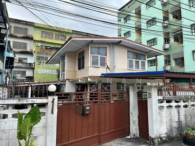 ขาย - บ้าน 3-ห้องนอน, กรุงเทพ