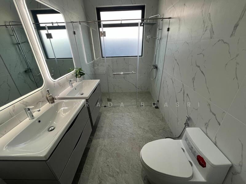 4-BR Villa, Prachuap Khiri Khan, Nong Kae, Hua Hin, Prachuap Khiri Khan, 4 Bedrooms, 350 sqm, Villa For Sale, by Netsakaw Thongsritep, 500105161 - DDproperty.com