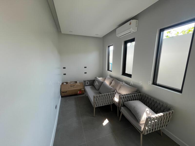 4-BR Villa, Prachuap Khiri Khan, Nong Kae, Hua Hin, Prachuap Khiri Khan, 4 Bedrooms, 350 sqm, Villa For Sale, by Netsakaw Thongsritep, 500105161 - DDproperty.com