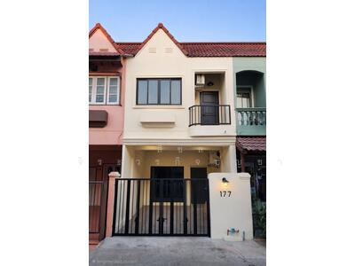 ขาย - Baan Preecha 8 : บ้านปรีชา 8, กรุงเทพ