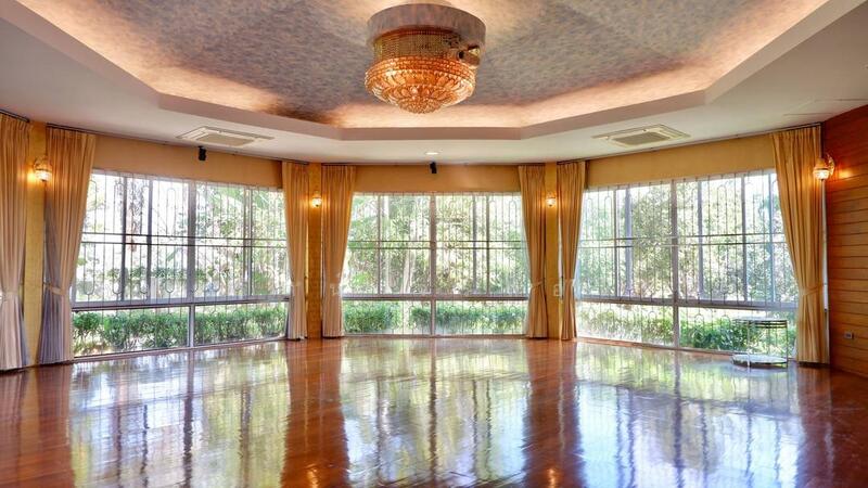 Luxury villa style resort in Bann Nam toung. Hang Dong District, Chiang Mai Province, Chiang Mai, Sop Mae Kha, Hang Dong, Chiang Mai, 5 Bedrooms, 600 sqm, Single Detached House For Sale, by หทัยรัตน์ จรัสอุไรสิน, 500105347 - DDproperty.com