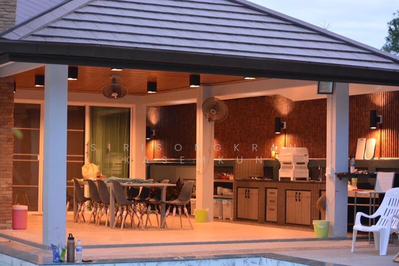 ให้เช่า - บ้าน 6-ห้องนอน, ชลบุรี