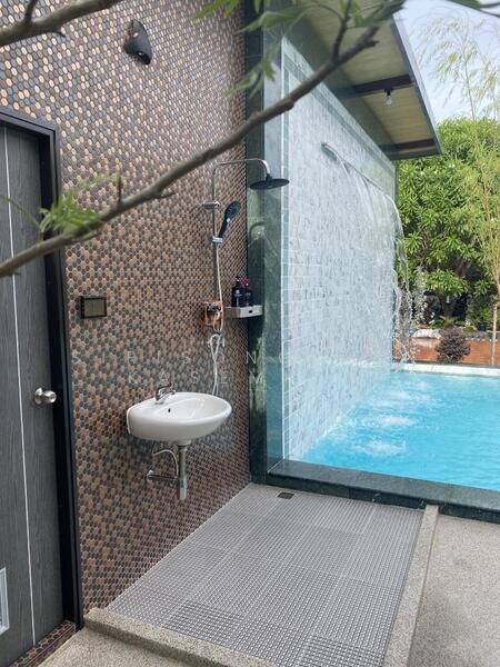 ให้เช่า - บ้าน 6-ห้องนอน, ชลบุรี