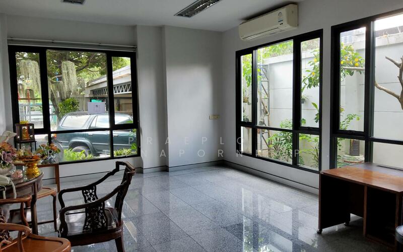 ขาย - อาคาร 5 ชั้น สวย เหมาะสำหรับดูแลผู้สูงอายุ, กรุงเทพ