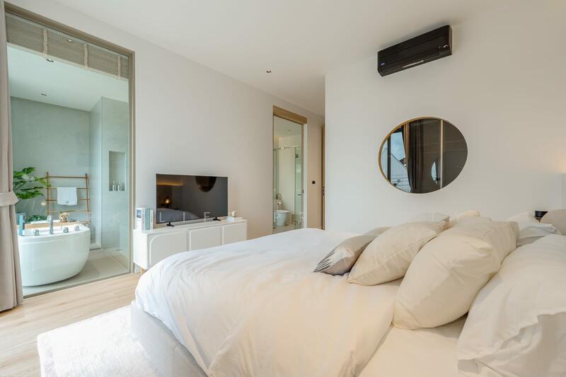 2R1008 Pool villa for rent 4 bedroom 3 bathroom 180,000/month at cherngtalay have fully furnished, Phuket, Choeng Thale, Thalang, Phuket, 4 Bedrooms, 350 sqm, Villa For Rent, by PK LIFE Property, 500105648 - DDproperty.com