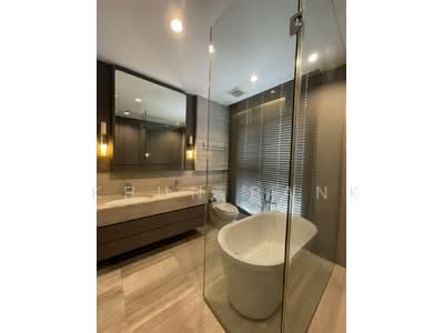 ขาย - The Diplomat Sathorn : เดอะ ดิโพลแมท สาธร, กรุงเทพ