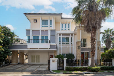 ขาย - Grand Bangkok Boulevard Sathorn-Kanlapaphruek : แกรนด์ บางกอก บูเลอวาร์ด สาทร-กัลปพฤกษ์, กรุงเทพ