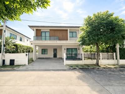 ขาย - Centro Wongwaen-Chatuchot (เซนโทร วงแหวน-จตุโชติ), กรุงเทพ