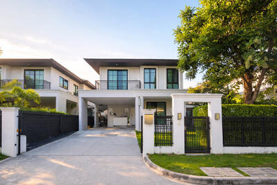 ขาย - Setthasiri Pattanakarn : เศรษฐสิริ พัฒนาการ, กรุงเทพ