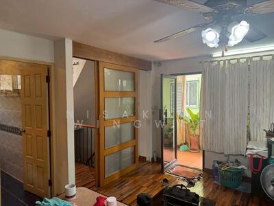 ขาย - ทาวน์เฮ้าส์ 5-ห้องนอน, กรุงเทพ