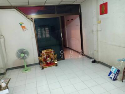 ขาย - ทาวน์เฮ้าส์ 4-ห้องนอน, กรุงเทพ