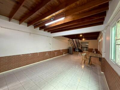 ขาย - บ้านทาวน์เฮ้าส์ 2 ชั้น สุทธิสาร ใกล้ MRT สุทธิสาร, กรุงเทพ