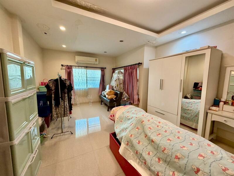 Otthit 1, Bangkok, Lat Phrao Wang Hin Road, Lat Phrao, Lat Phrao, Bangkok, 3 Bedrooms, 250 sqm, Single Detached House For Sale, by คุณ วนิดา ศิริสุขชัยวุฒิ (ดา), 500106910 - DDproperty.com