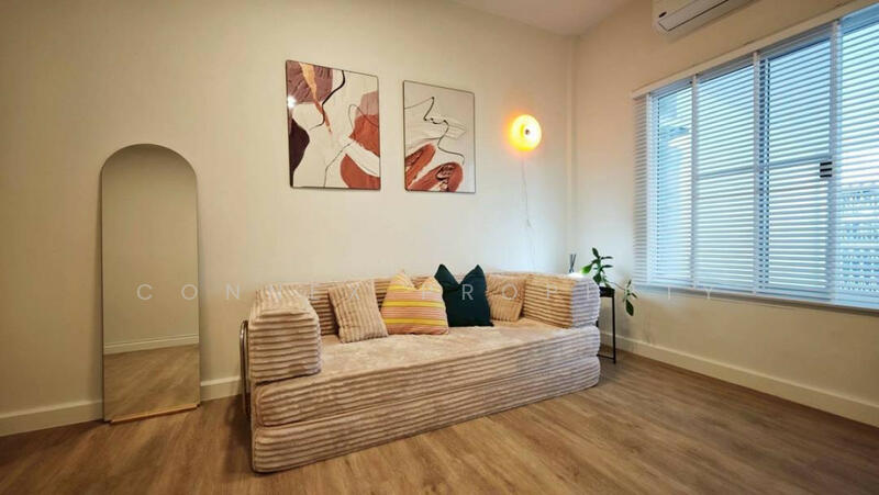 ให้เช่า - ทาวน์โฮม 2 ชั้น โชคชัย 4, กรุงเทพ