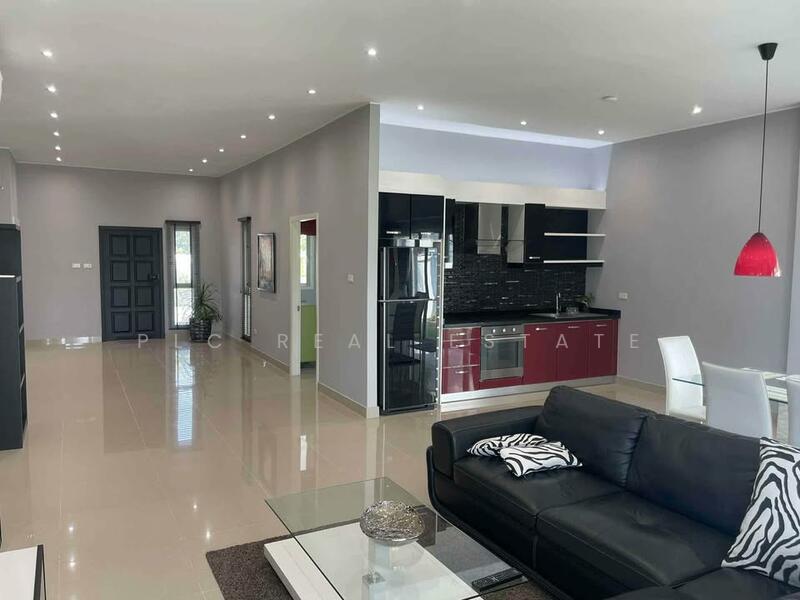 ขายวิลล่าพร้อมสระว่ายน้ำส่วนตัว 4 ห้องนอน ในเขตห้วยใหญ่ พัทยาตะวันออก, ชลบุรี, ห้วยใหญ่, บางละมุง, ชลบุรี, 350 ตร.ม., วิลล่า ขาย, โดย PLC Real Estate, 500106980 - DDproperty.com