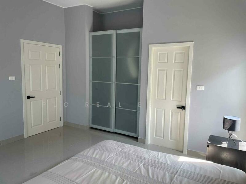 4 Bedroom Pool Villa for Sale in Huay Yai, East Pattaya, Chon Buri (Pattaya), Huai Yai, Bang Lamung (Pattaya), Chon Buri (Pattaya), 4 Bedrooms, 350 sqm, Villa For Sale, by PLC Real Estate, 500106980 - DDproperty.com