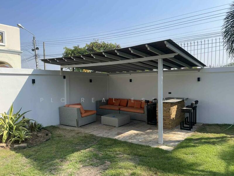 4 Bedroom Pool Villa for Sale in Huay Yai, East Pattaya, Chon Buri (Pattaya), Huai Yai, Bang Lamung (Pattaya), Chon Buri (Pattaya), 4 Bedrooms, 350 sqm, Villa For Sale, by PLC Real Estate, 500106980 - DDproperty.com