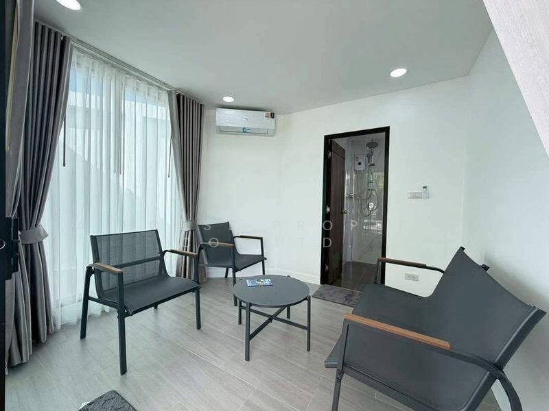 Luxury brand new pool villa for sale in Pattaya., Chon Buri (Pattaya), Nong Pru, Bang Lamung (Pattaya), Chon Buri (Pattaya), 5 Bedrooms, 400 sqm, Villa For Sale, by A House Property Co.,Ltd., 500107043 - DDproperty.com