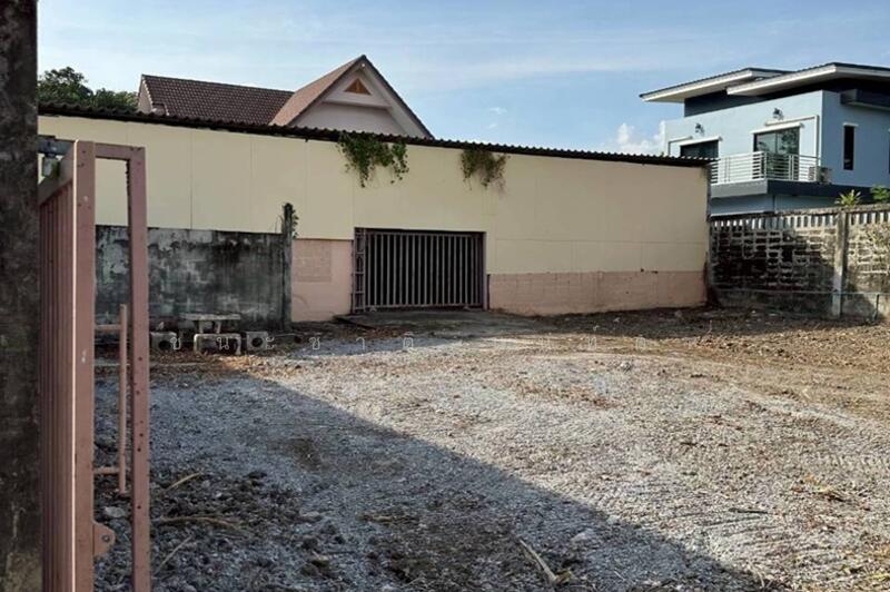 ให้เช่า - ให้เช่า ที่ดินเปล่า เนื้อที่ 180 ตร.ว. อ่อนนุช 66 แยก 1-2 (โมราวรรณ), กรุงเทพ