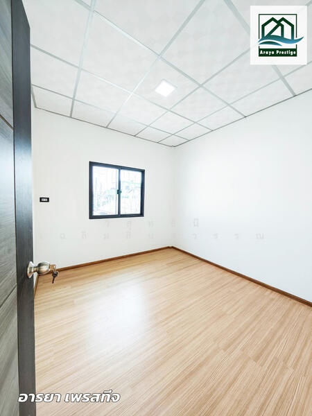 For Sale - เคหะร่มเกล้า27, Bangkok