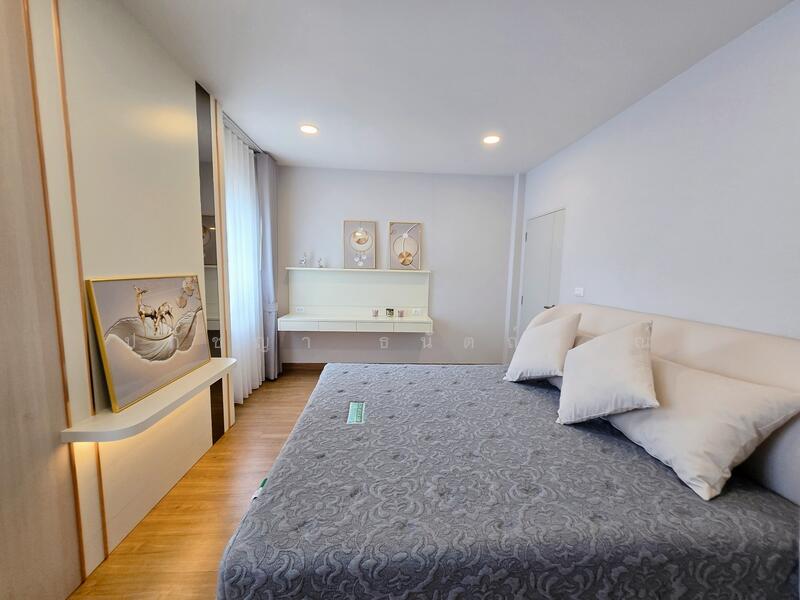 Centro Bangna, Samut Prakan, 111 Soi 3, Bang Kaeo, Bang Plee, Samut Prakan, 4 Bedrooms, 303 sqm, Single Detached House For Sale, by ปภัชญา ธนัตถ์ภรณ์, 500107104 - DDproperty.com