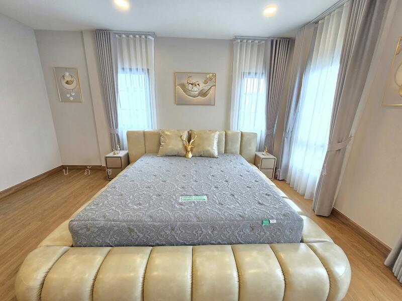 Centro Bangna, Samut Prakan, 111 Soi 3, Bang Kaeo, Bang Plee, Samut Prakan, 4 Bedrooms, 303 sqm, Single Detached House For Sale, by ปภัชญา ธนัตถ์ภรณ์, 500107104 - DDproperty.com