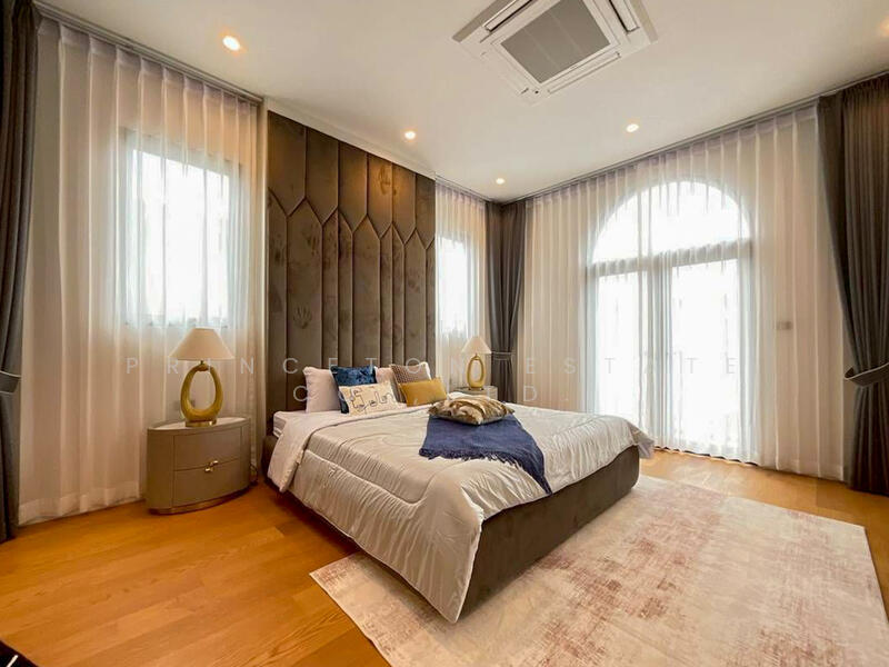 CINQ ROYAL Krungthep Kreetha, Bangkok, Pracharuamjai Road, Saphan Sung, Saphan Sung, Bangkok, 5 Bedrooms, 705 sqm, Single Detached House For Rent, by Princeton Estate Co.,Ltd., 500107625 - DDproperty.com