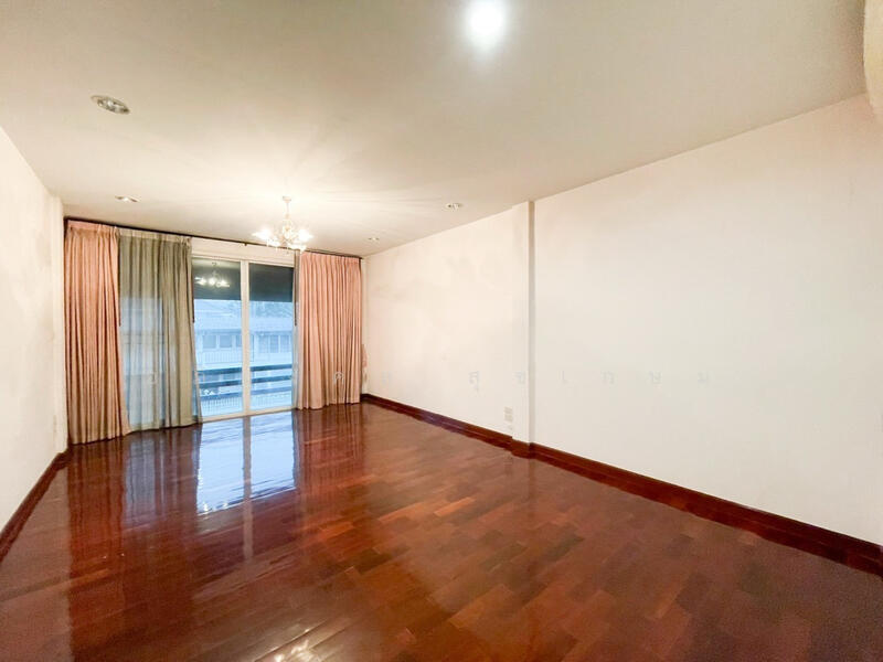 For Sale - Moobaan Seri 4 Rama 9, Bangkok