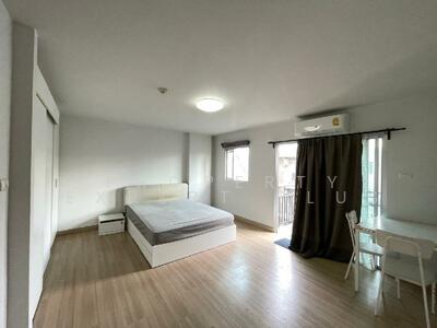 ขาย - The Escape Condominium : ดิ เอสเคป คอนโดมิเนียม, กรุงเทพ