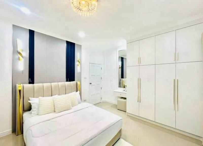 Rawiporn Village, Soi Boon Samphan, Pattaya, Chon Buri (Pattaya), Nong Pru, Bang Lamung (Pattaya), Chon Buri (Pattaya), 4 Bedrooms, 320 sqm, Single Detached House For Sale, by A House Property Co.,Ltd., 500107887 - DDproperty.com