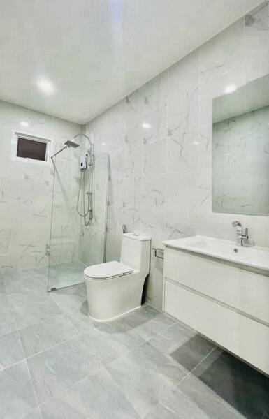 Rawiporn Village, Soi Boon Samphan, Pattaya, Chon Buri (Pattaya), Nong Pru, Bang Lamung (Pattaya), Chon Buri (Pattaya), 4 Bedrooms, 320 sqm, Single Detached House For Sale, by A House Property Co.,Ltd., 500107887 - DDproperty.com