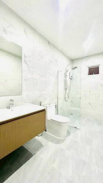 Rawiporn Village, Soi Boon Samphan, Pattaya, Chon Buri (Pattaya), Nong Pru, Bang Lamung (Pattaya), Chon Buri (Pattaya), 4 Bedrooms, 320 sqm, Single Detached House For Sale, by A House Property Co.,Ltd., 500107887 - DDproperty.com