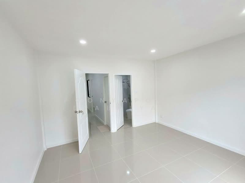 Siriwan-Chuanchom, Nonthaburi, Bang Kruai-Sai Noi Road, Bang Bua Thong, Bang Bua Thong, Nonthaburi, 3 Bedrooms, 64 sqm, Single Detached House For Sale, by Poonyaporn Veerabulyarit, 500108123 - DDproperty.com