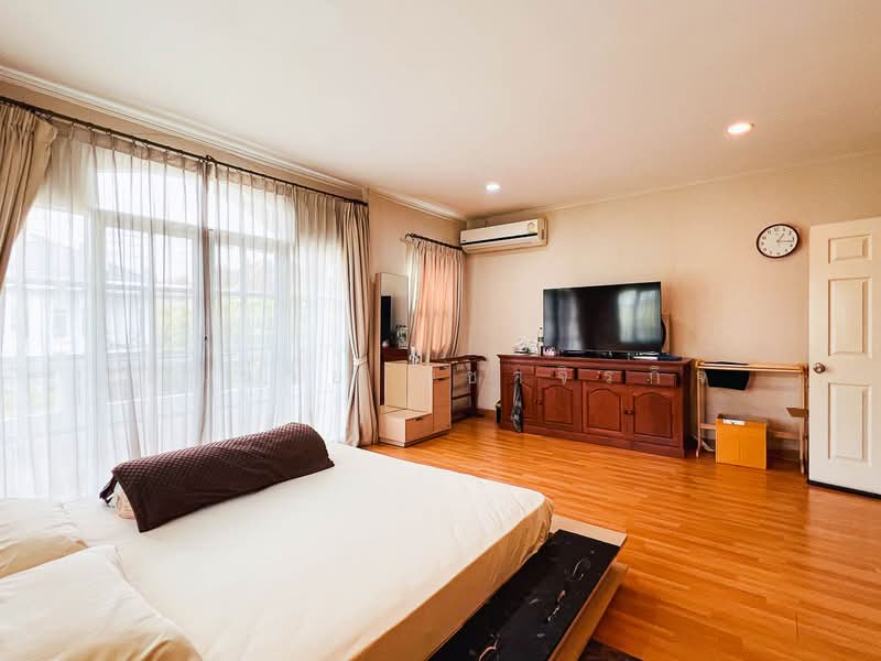 Pattra Ramkhamhaeng 76, Bangkok, รามคำแหง 76, Hua Mak, Bang Kapi, Bangkok, 4 Bedrooms, 250 sqm, Single Detached House For Rent, by Somchai Ruechajirakit, 500108354 - DDproperty.com