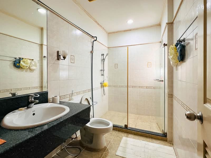 Pattra Ramkhamhaeng 76, Bangkok, รามคำแหง 76, Hua Mak, Bang Kapi, Bangkok, 4 Bedrooms, 250 sqm, Single Detached House For Rent, by Somchai Ruechajirakit, 500108354 - DDproperty.com