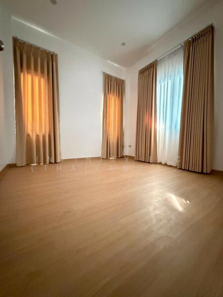 ไร่กล้วย ศรีราชา, Chon Buri (Pattaya), Surasak, Si Racha, Chon Buri (Pattaya), 3 Bedrooms, 150 sqm, Single Detached House For Sale, by Infinity EEC (Thailand) Co., Ltd., 500108401 - DDproperty.com