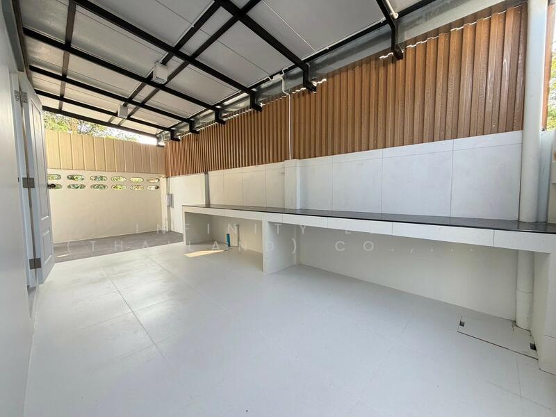 ไร่กล้วย ศรีราชา, ชลบุรี, สุรศักดิ์, ศรีราชา, ชลบุรี, 150 ตร.ม., บ้านเดี่ยว ขาย, โดย Infinity EEC (Thailand) Co., Ltd., 500108401 - DDproperty.com