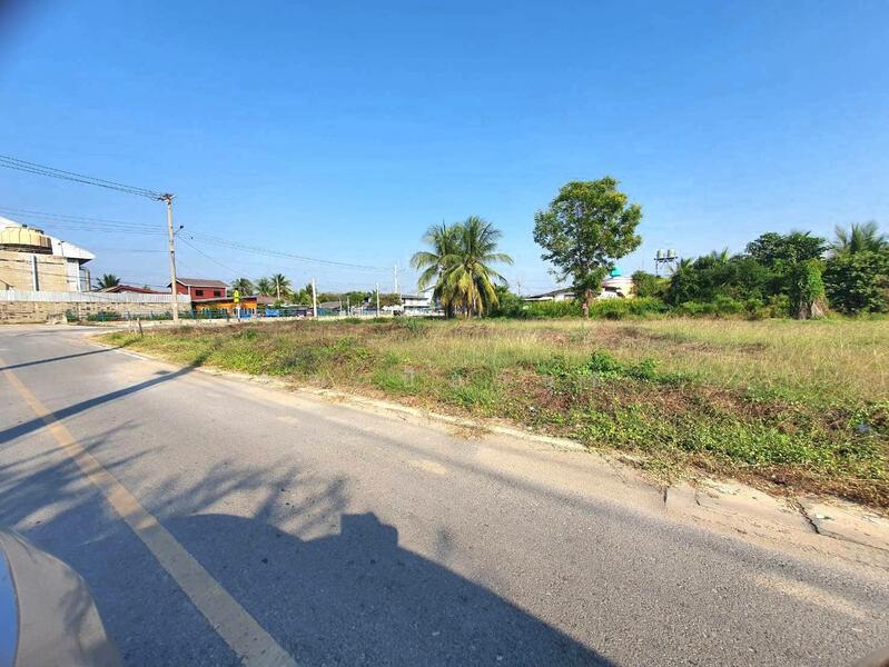 ขาย - ขาย ที่ดิน จัดสรรสวย 826 ตรว. ห่าง ถนน 346 เพียง 350 เมตร เหมาะสร้างบ้าน โกดัง โฮมออฟฟิศ, นนทบุรี