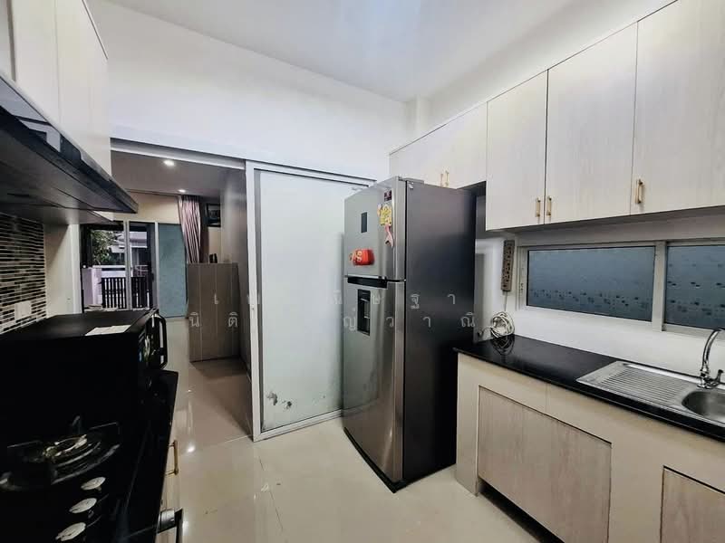 ให้เช่าบ้านรามอินทรา ตกแต่งใหม่ บ้านหลังใหญ่ สวยน่าอยู่มาก 3นอน 3น้ำ 4ที่จอดรถ แอร์ 5ตัว, Bangkok, Tha Rang, Bang Khen, Bangkok, 3 Bedrooms, 250 sqm, Single Detached House For Rent, by เฌอณิษฐา  นิติวัชญ์วาณิช, 500108522 - DDproperty.com