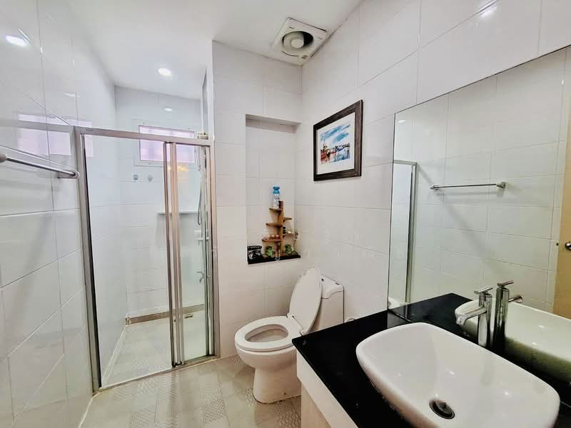 ให้เช่าบ้านรามอินทรา ตกแต่งใหม่ บ้านหลังใหญ่ สวยน่าอยู่มาก 3นอน 3น้ำ 4ที่จอดรถ แอร์ 5ตัว, Bangkok, Tha Rang, Bang Khen, Bangkok, 3 Bedrooms, 250 sqm, Single Detached House For Rent, by เฌอณิษฐา  นิติวัชญ์วาณิช, 500108522 - DDproperty.com