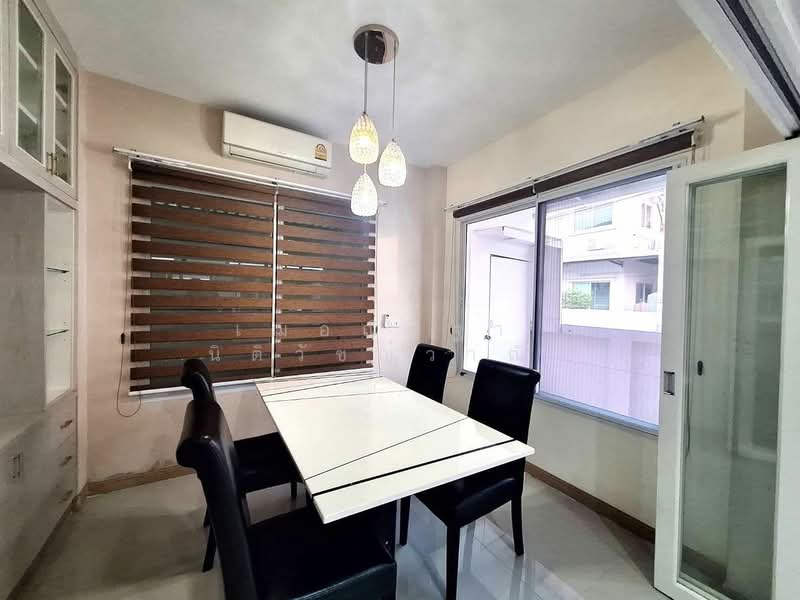 ให้เช่าบ้านรามอินทรา ตกแต่งใหม่ บ้านหลังใหญ่ สวยน่าอยู่มาก 3นอน 3น้ำ 4ที่จอดรถ แอร์ 5ตัว, Bangkok, Tha Rang, Bang Khen, Bangkok, 3 Bedrooms, 250 sqm, Single Detached House For Rent, by เฌอณิษฐา  นิติวัชญ์วาณิช, 500108522 - DDproperty.com