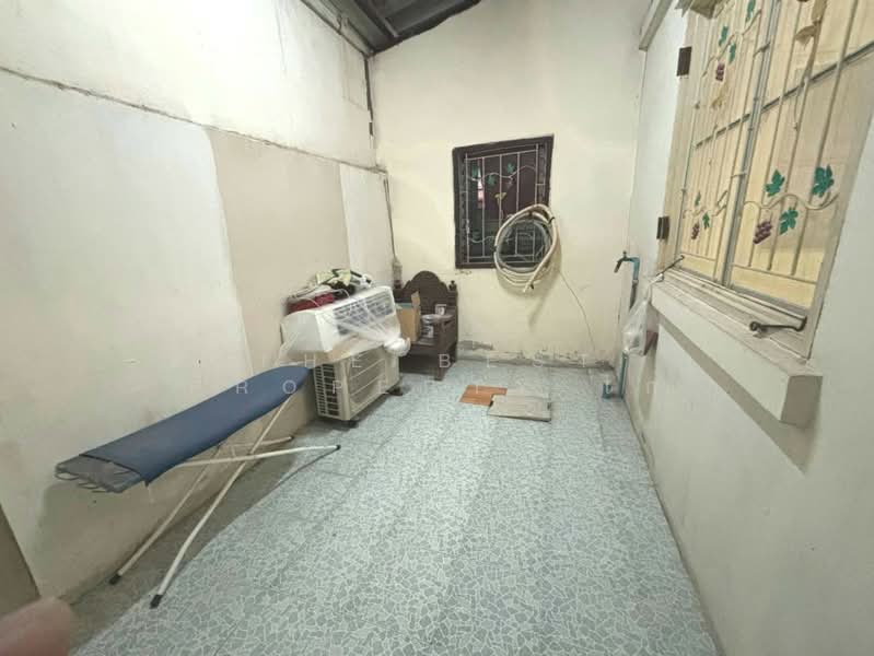 Baan Pruksa 27 Onnut-Ladkrabang, Chachoengsao, ตำบลคลองอุดมชลจร อำเภอเมืองฉะเชิงเทรา จังหวัดฉะเชิงเทรา, Khlong Udomchonchon, Muang Chachoengsao, Chachoengsao, 3 Bedrooms, 100 sqm, Townhouse For Sale, by The Best Property ไก่, 500108525 - DDproperty.com