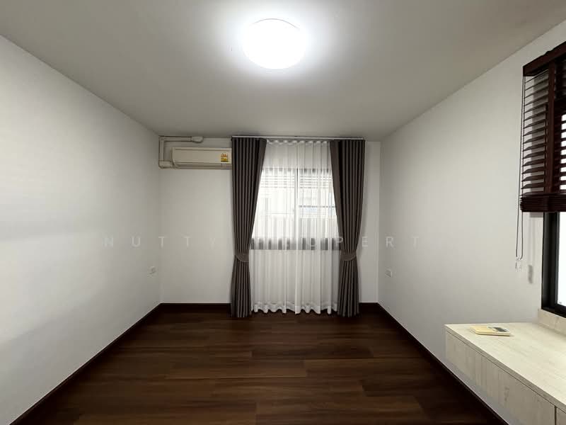 Mantana Bangna Km.7, Samut Prakan, 68 Bangna-Trad Road, Bang Kaeo, Bang Plee, Samut Prakan, 4 Bedrooms, 179 sqm, Single Detached House For Rent, by Nutty Property, 500108581 - DDproperty.com