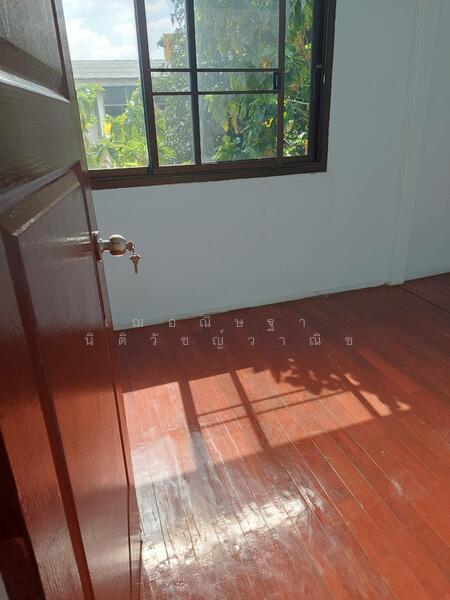 For Rent - ให้เช่าตึกลาดพร้าว ใกล้เซ็นทรัลอีสต์วิลล์ ตึก2ชั้น 4นอน 1น้ำ 1ห้องโถงใหญ่ ทำเลดีมาก, Bangkok