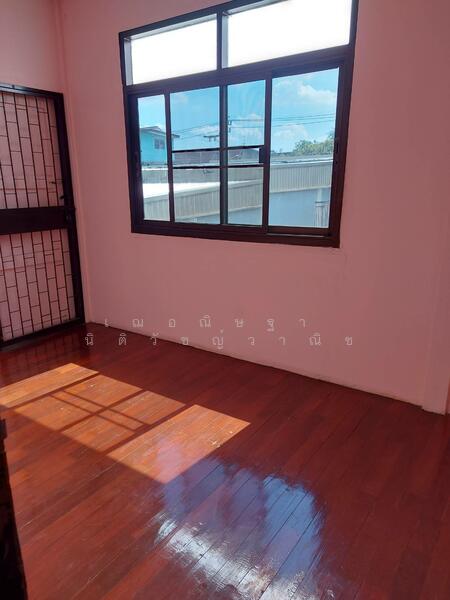 ให้เช่า - ให้เช่าตึกลาดพร้าว ใกล้เซ็นทรัลอีสต์วิลล์ ตึก2ชั้น 4นอน 1น้ำ 1ห้องโถงใหญ่ ทำเลดีมาก, กรุงเทพ