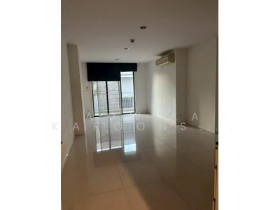 ขาย - ซิลค์ สนามเป้า คอนโดมิเนียม, กรุงเทพ