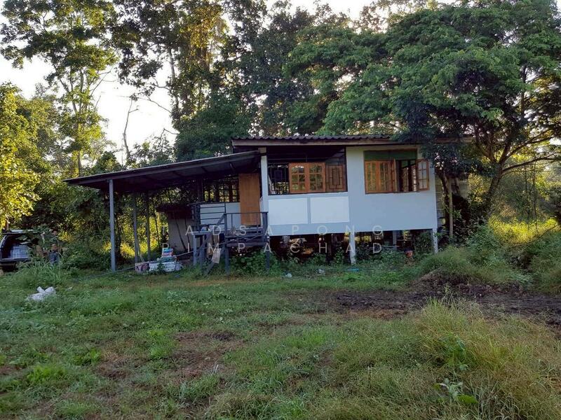 ขาย - ที่ดินแปลงใหญ่ 76 ไร่เศษ ติดถนนพหลโยธิน ต. สมอโดน อ.บ้านตาก จ.ตาก, ตาก